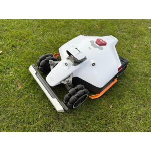 Mammotion LUBA 2 AWD 3000X (1)